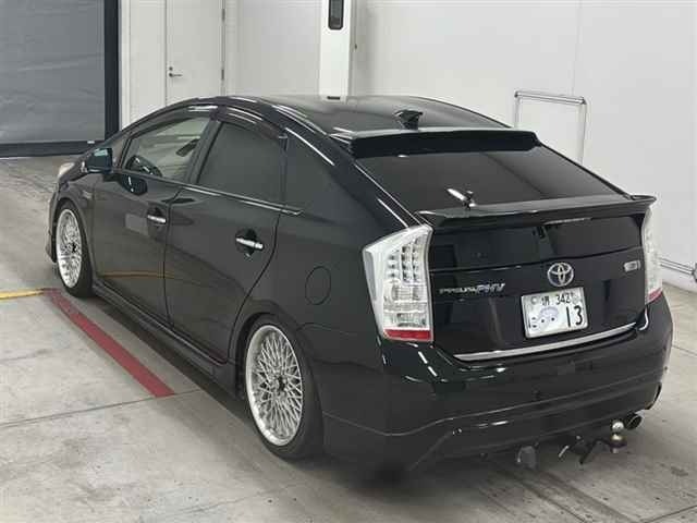 Toyota PRIUS PHV 2014 7178173-1