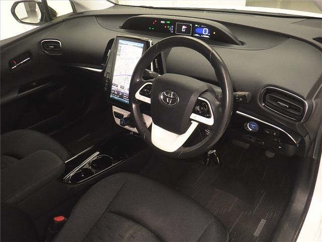 Toyota PRIUS PHV 2017 7178243-3