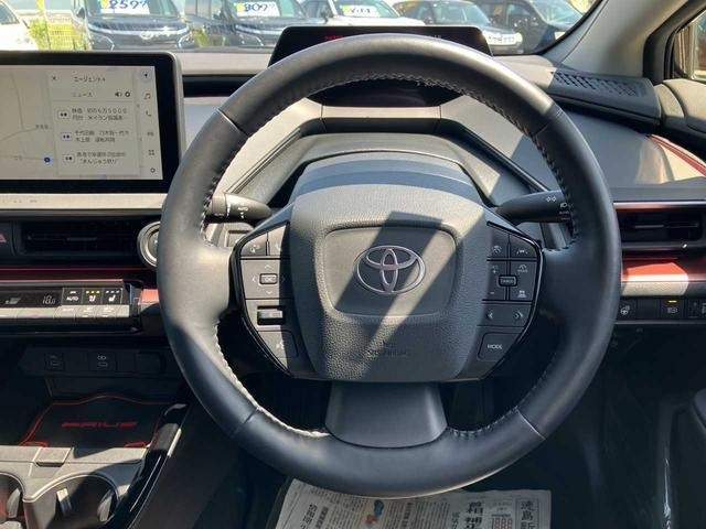 Toyota PRIUS 2024 7172748-16