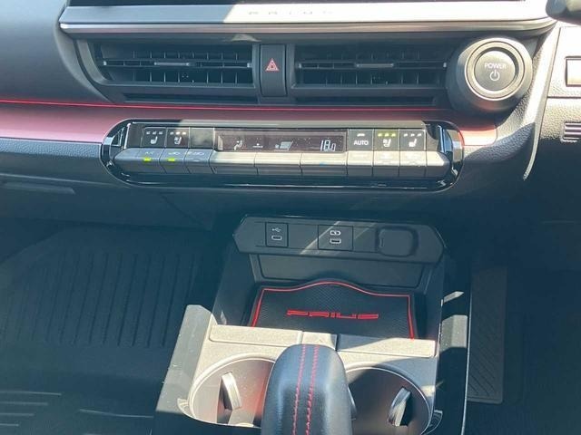 Toyota PRIUS 2024 7172748-22