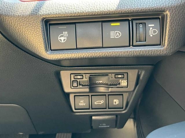 Toyota PRIUS 2024 7172748-24