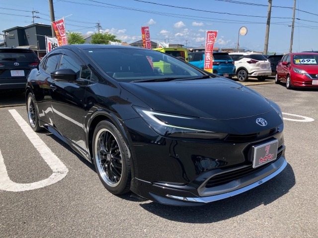 Toyota PRIUS 2024 7172748-32