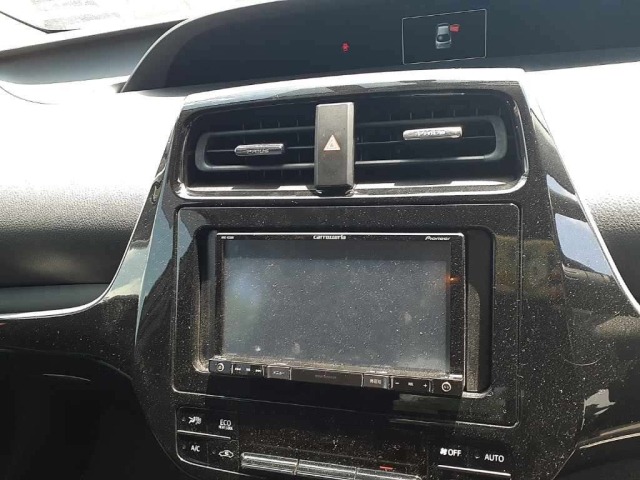 Toyota PRIUS 2017 7172848-12
