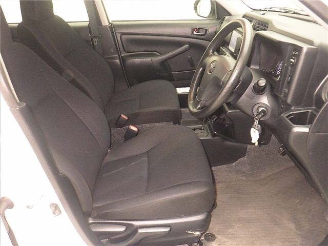 Toyota PROBOX VAN 2022 7175453-5