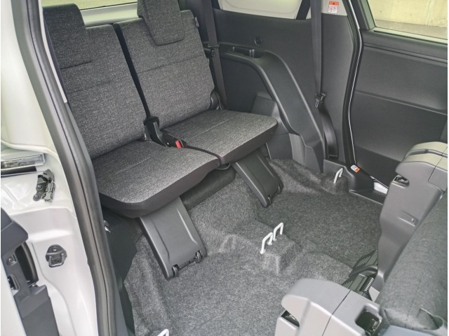 Toyota SIENTA 2026 7181813-28