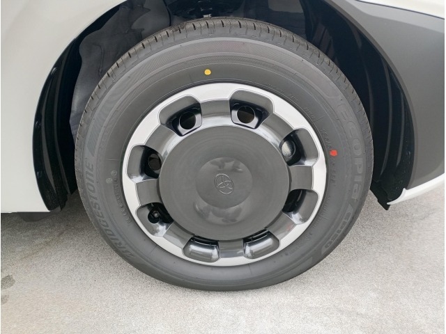 Toyota SIENTA 2026 7181813-34