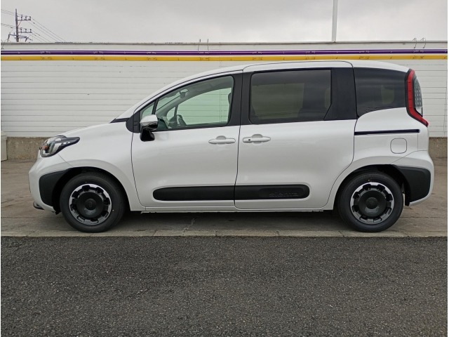 Toyota SIENTA 2026 7181813-45