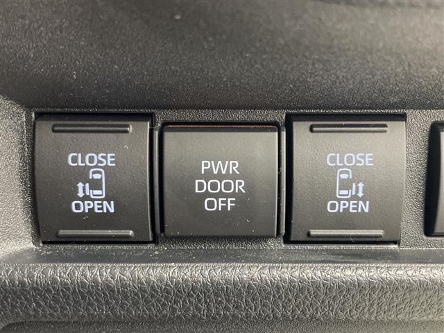 Toyota SIENTA 2025 7182372-3