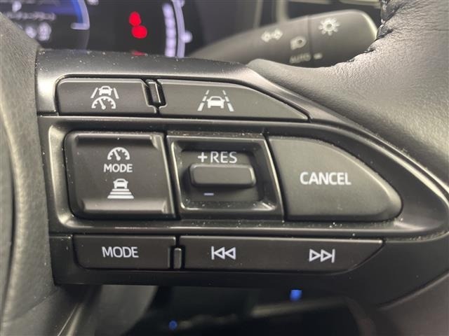 Toyota SIENTA 2025 7182372-7