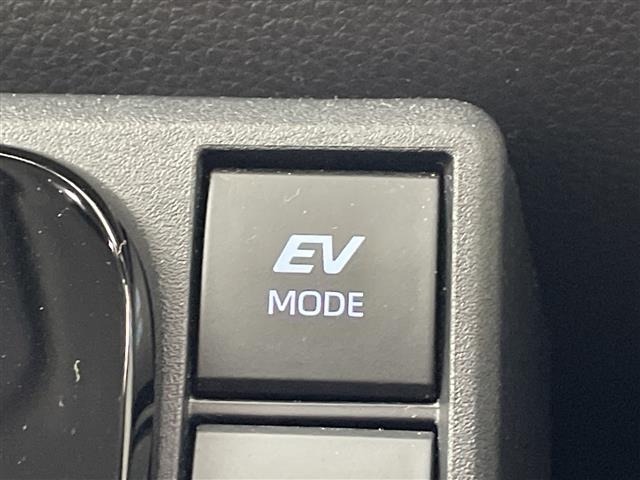Toyota SIENTA 2025 7182372-9