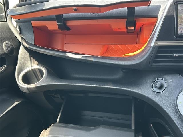 Toyota SIENTA 2019 7182439-1