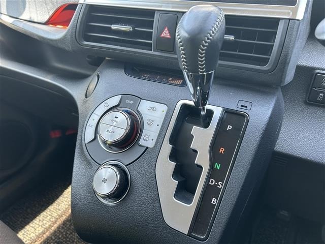 Toyota SIENTA 2019 7182439-19