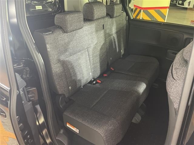 Toyota SIENTA 2024 7182464-11