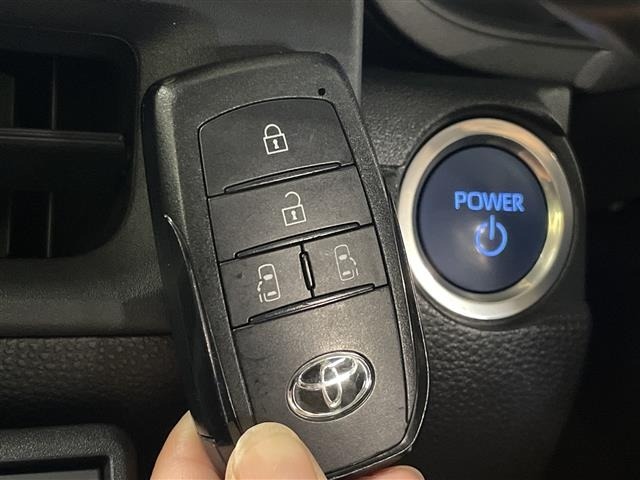 Toyota SIENTA 2024 7182464-5