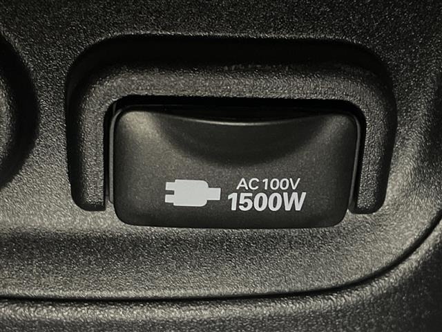 Toyota SIENTA 2024 7182464-9
