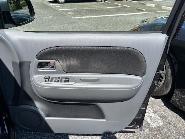 Toyota SIENTA 2012 7182467-10