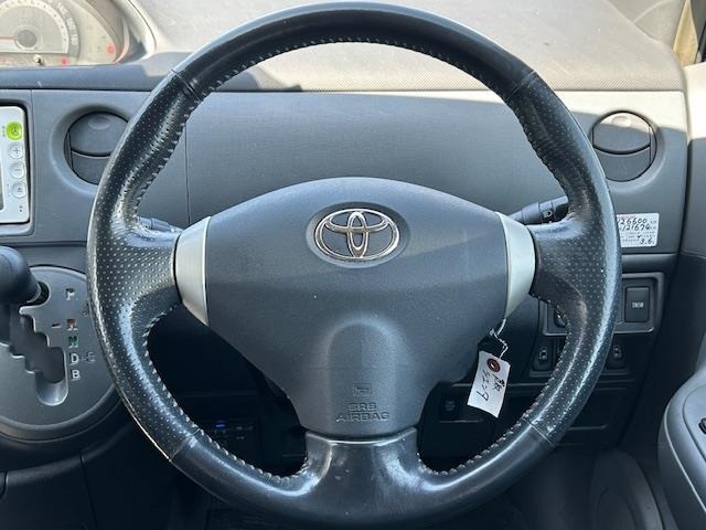 Toyota SIENTA 2012 7182467-7