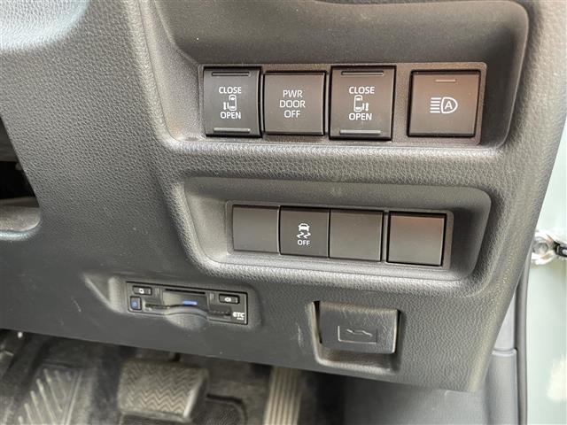 Toyota SIENTA 2022 7182488-9