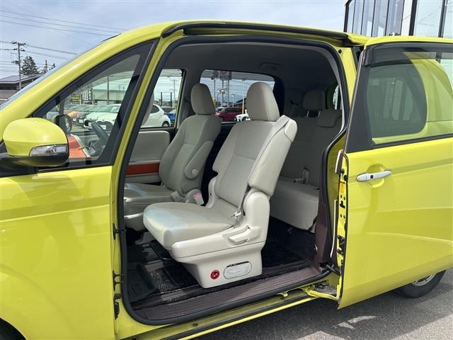 Toyota SPADE 2013 7179216-8