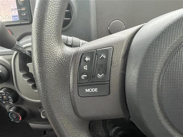 Toyota SPADE 2013 7179229-5