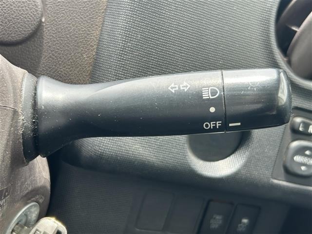 Toyota SPADE 2013 7179229-9