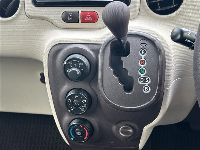 Toyota SPADE 2015 7179230-18