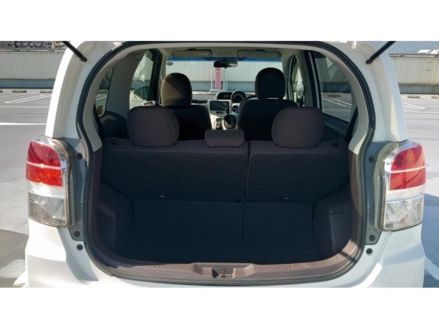 Toyota SPADE 2013 7179233-22