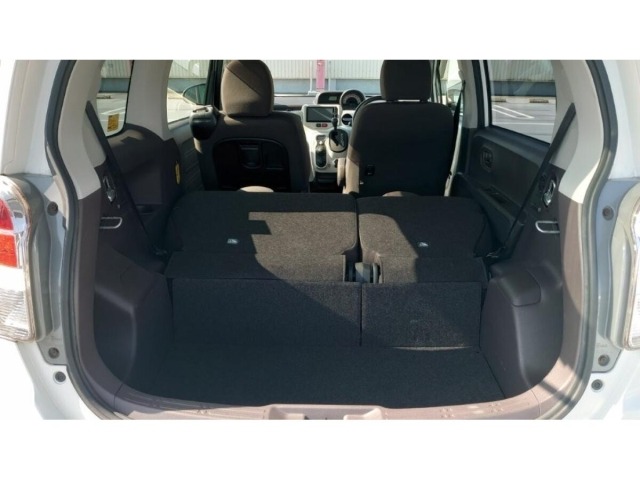 Toyota SPADE 2013 7179233-25