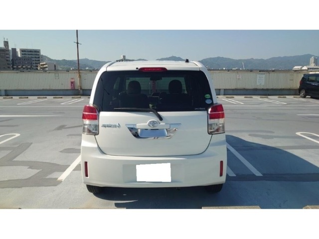 Toyota SPADE 2013 7179233-6