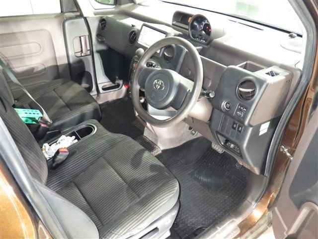 Toyota SPADE 2012 7179289-3