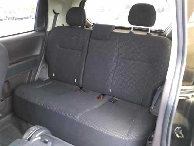 Toyota SPADE 2014 7179307-9