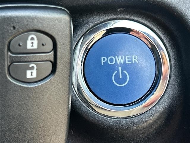 Toyota AQUA 2019 7204156-20