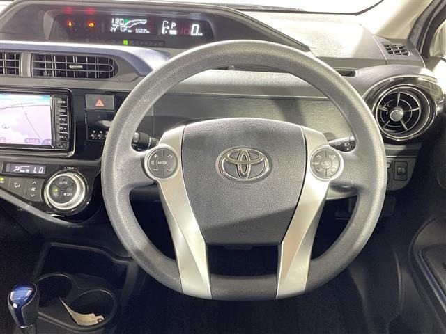 Toyota AQUA 2016 7205200-12
