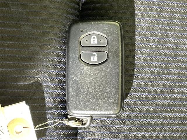 Toyota AQUA 2016 7205200-22
