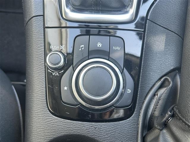 Mazda AXELA 2017 7190111-1
