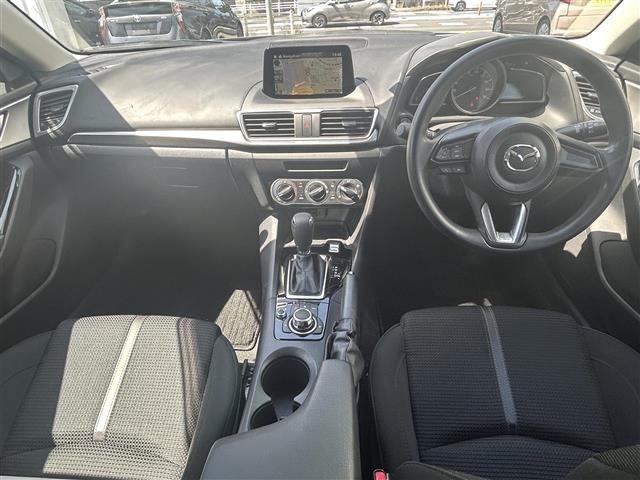 Mazda AXELA 2017 7190111-18