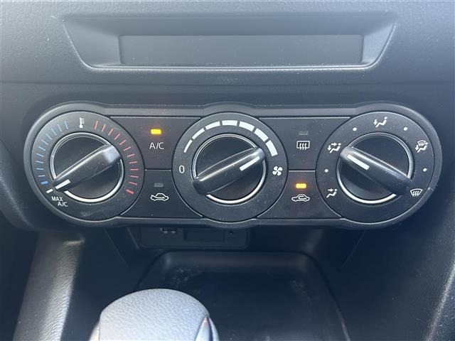 Mazda AXELA 2017 7190111-19