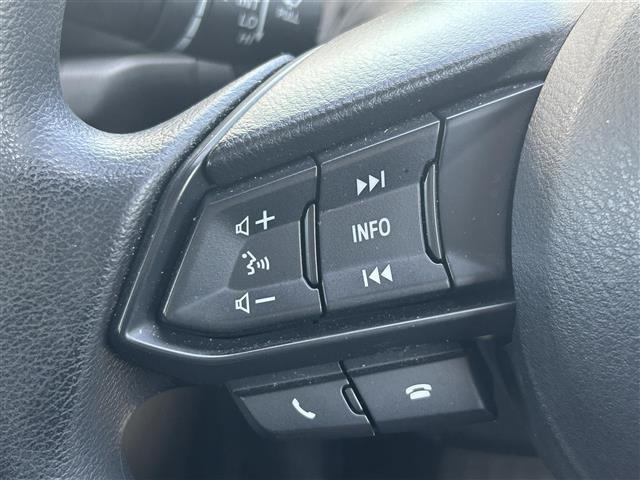 Mazda AXELA 2017 7190111-5