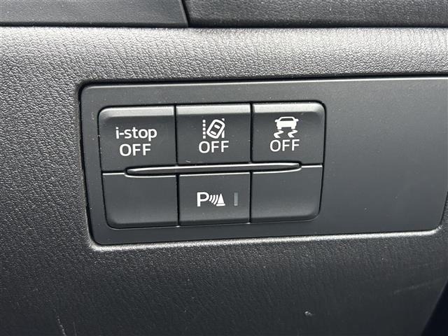 Mazda AXELA 2017 7190126-12