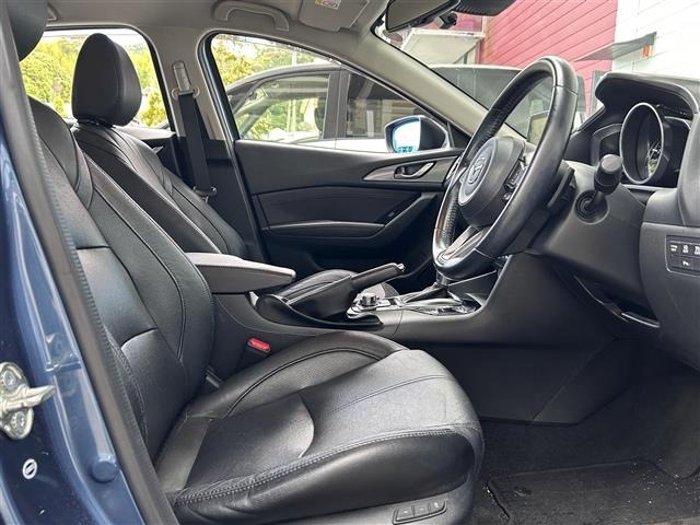 Mazda AXELA 2017 7190126-22