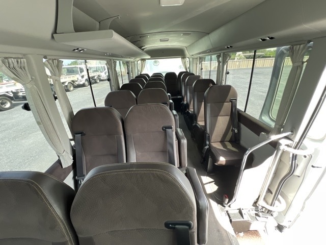 Toyota COASTER 2018 7183985-10