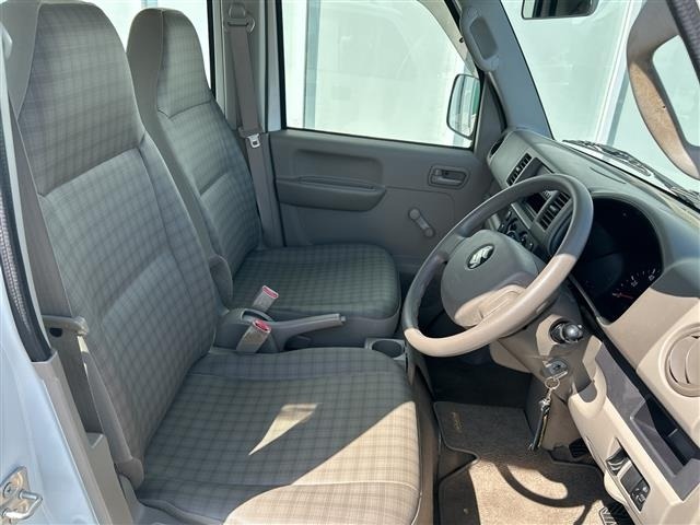 Suzuki EVERY 2010 7198940-22