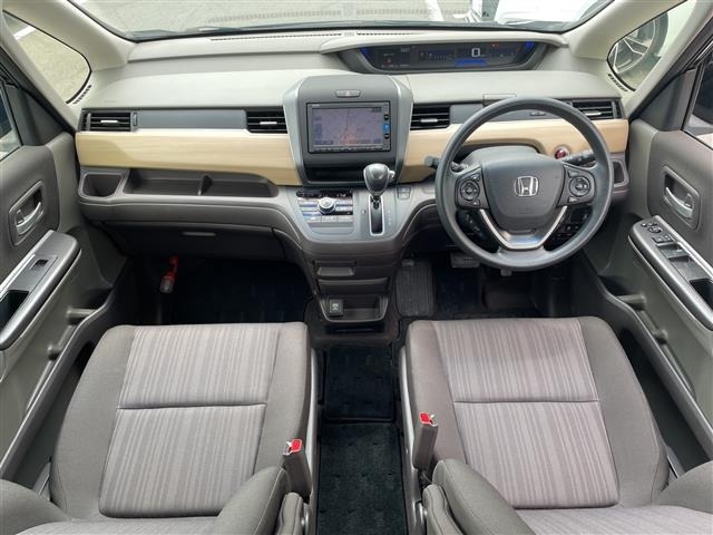 Honda FREED 2017 7196060-14