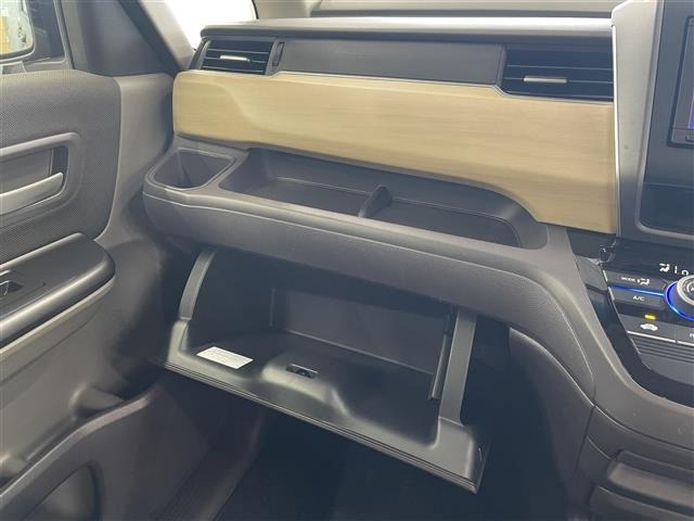 Honda FREED 2017 7196249-2