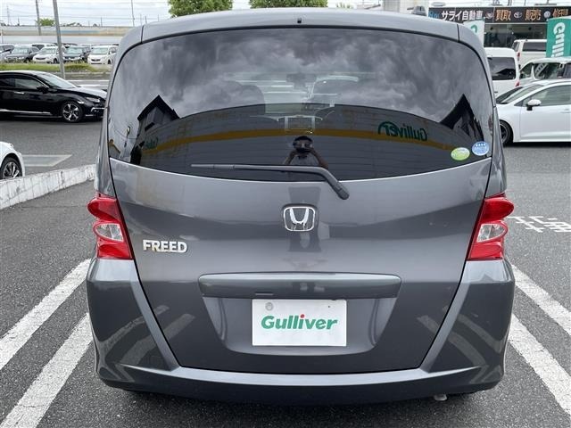 Honda FREED 2011 7196444-3