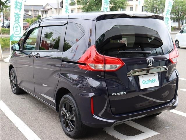 Honda FREED 2022 7196474-13