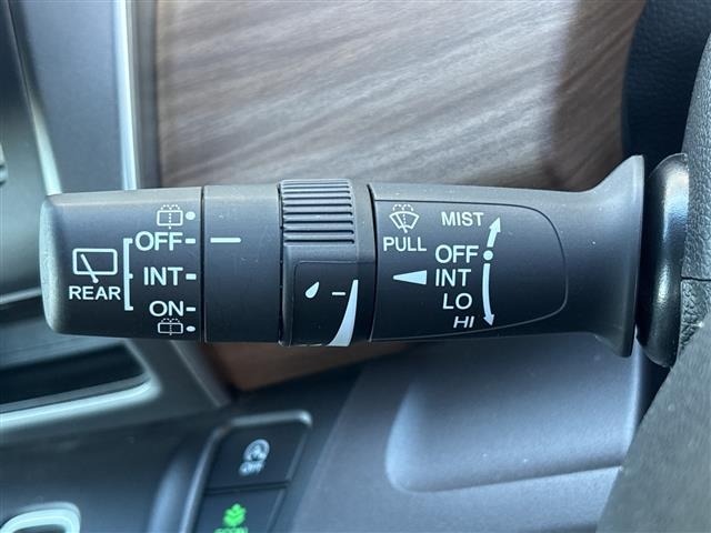 Honda FREED 2023 7196620-9