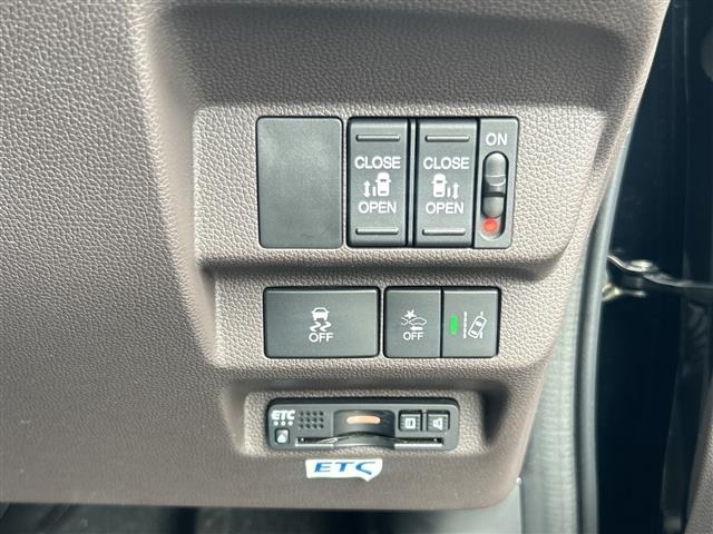 Honda FREED 2022 7196651-11