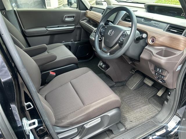 Honda FREED 2022 7196651-2