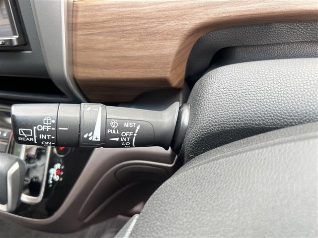 Honda FREED 2022 7196651-3